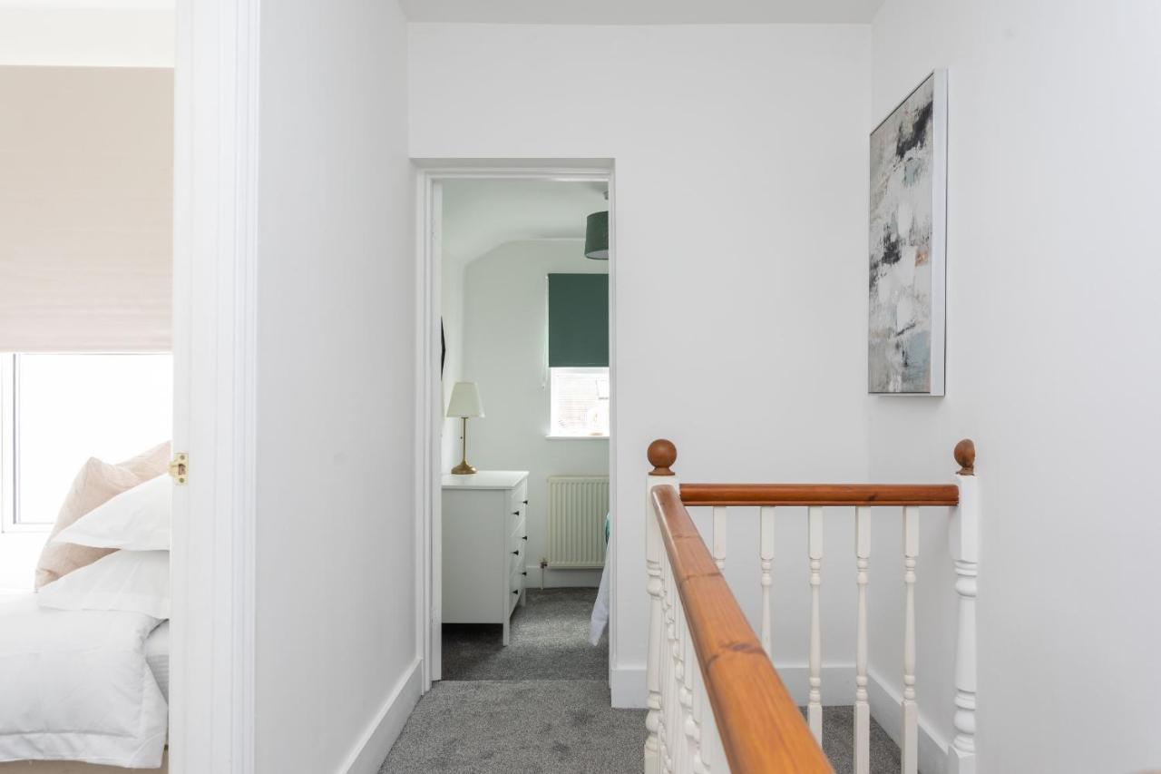 30 Percent Off Monthly Stays - City Centre - 3 Bedrooms St Albans Eksteriør billede