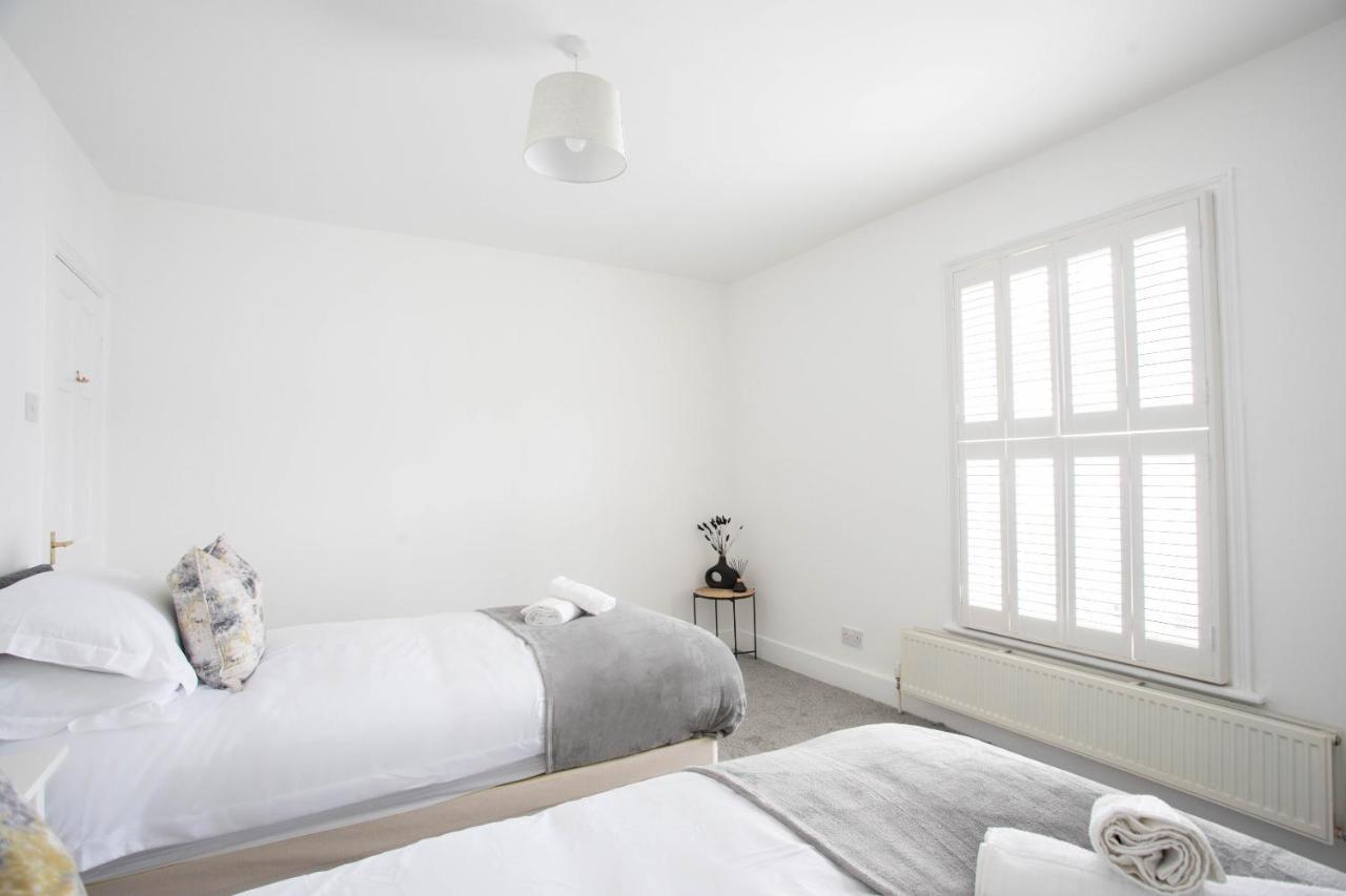 30 Percent Off Monthly Stays - City Centre - 3 Bedrooms St Albans Eksteriør billede
